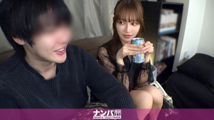 【マチアプ密会】スレンダーな肢体に隠された驚愕のEカップ!休日の彼女を誘い出したら、理性崩壊の「神ボディ」でした。 百戦錬磨のナンパ師のヤリ部屋で、連れ込みSEX隠し…